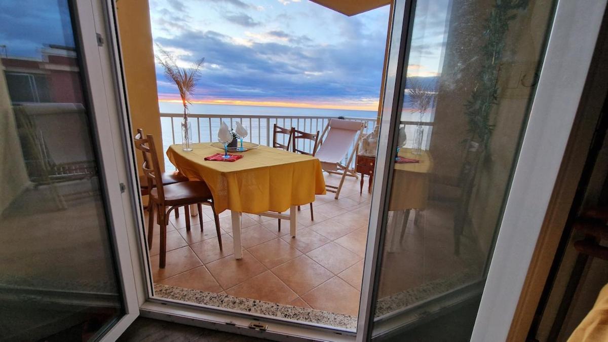 Arena Y Mar Apartamento Tabernes de Valldigna Exterior foto